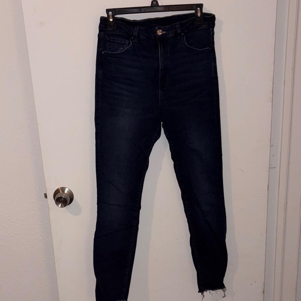 Elegant Midnight Blue Skinny Jeans